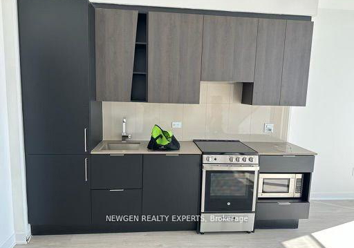 3900-confederation-parkway-mississauga-ontario-w13113362
