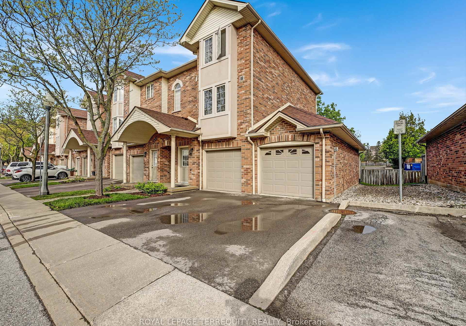 4045-upper-middle-road-burlington-ontario-w13113488
