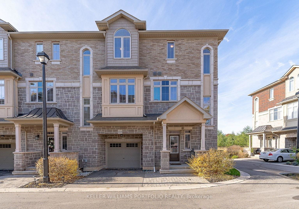 2016-deerview-common-oakville-ontario-w13113520