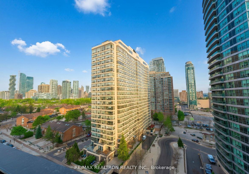30-elm-drive-w-mississauga-ontario-w13113594