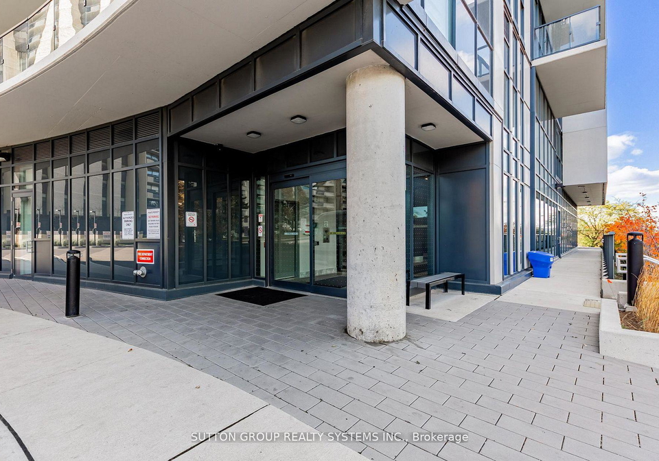 1461-sw-lawrence-avenue-north-york-ontario-w13113662