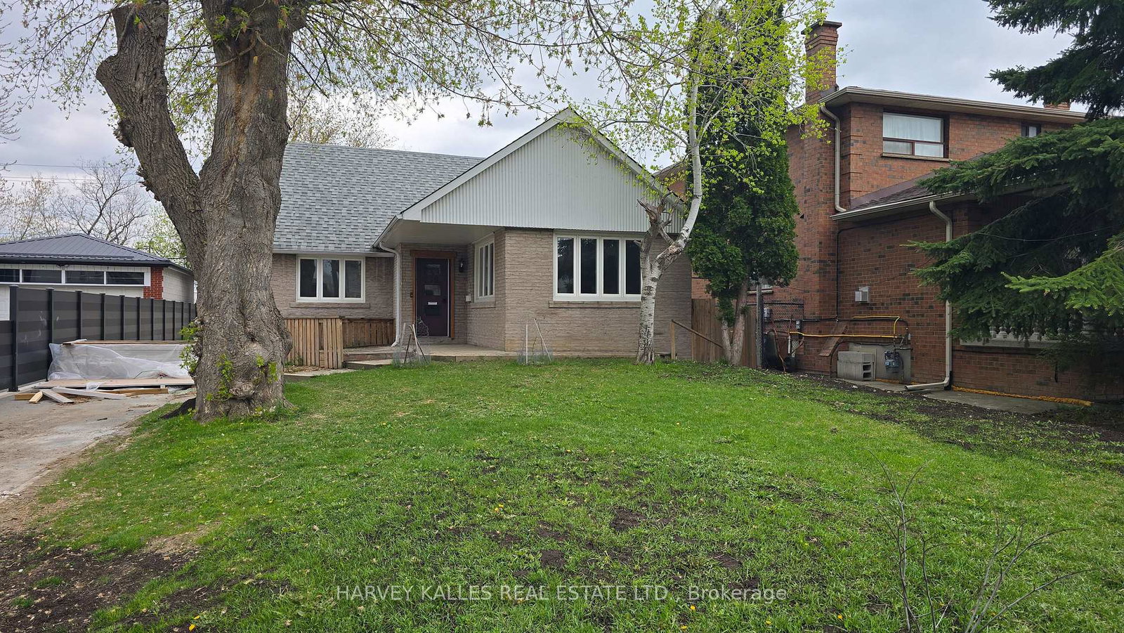 279-cornelius-parkway-york-ontario-w13113674