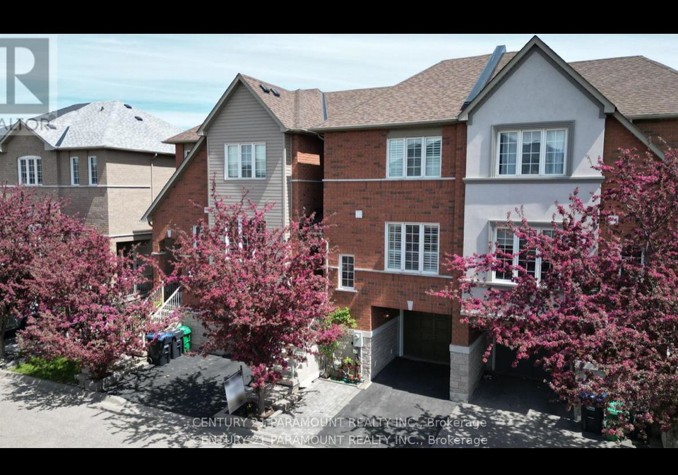 7155-magistrate-terrace-mississauga-ontario-w13113816