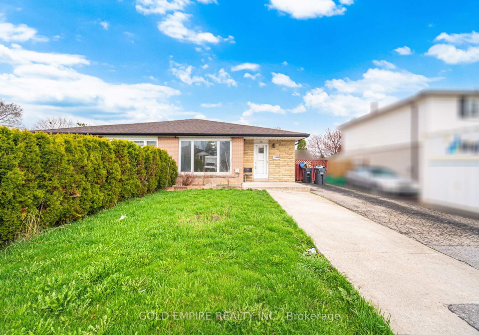 42-flamingo-crescent-brampton-ontario-w13113928