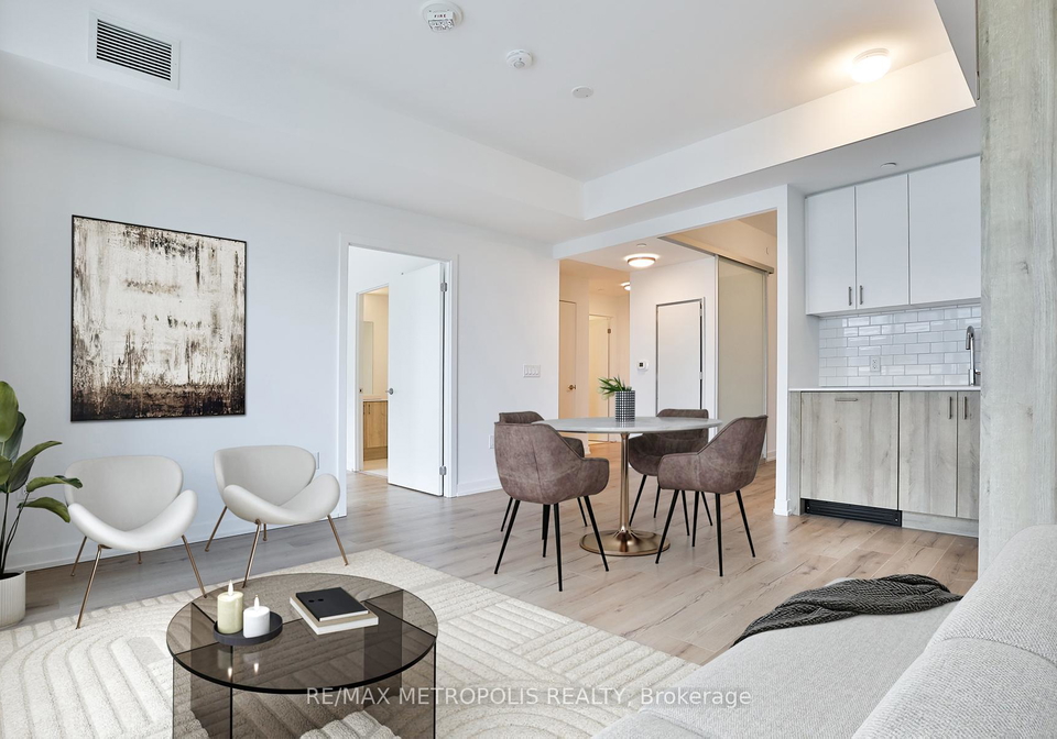 1195-the-queensway-etobicoke-ontario-w13114046