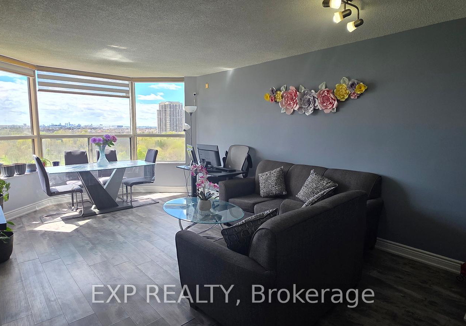 6-humberline-drive-etobicoke-ontario-w13114286