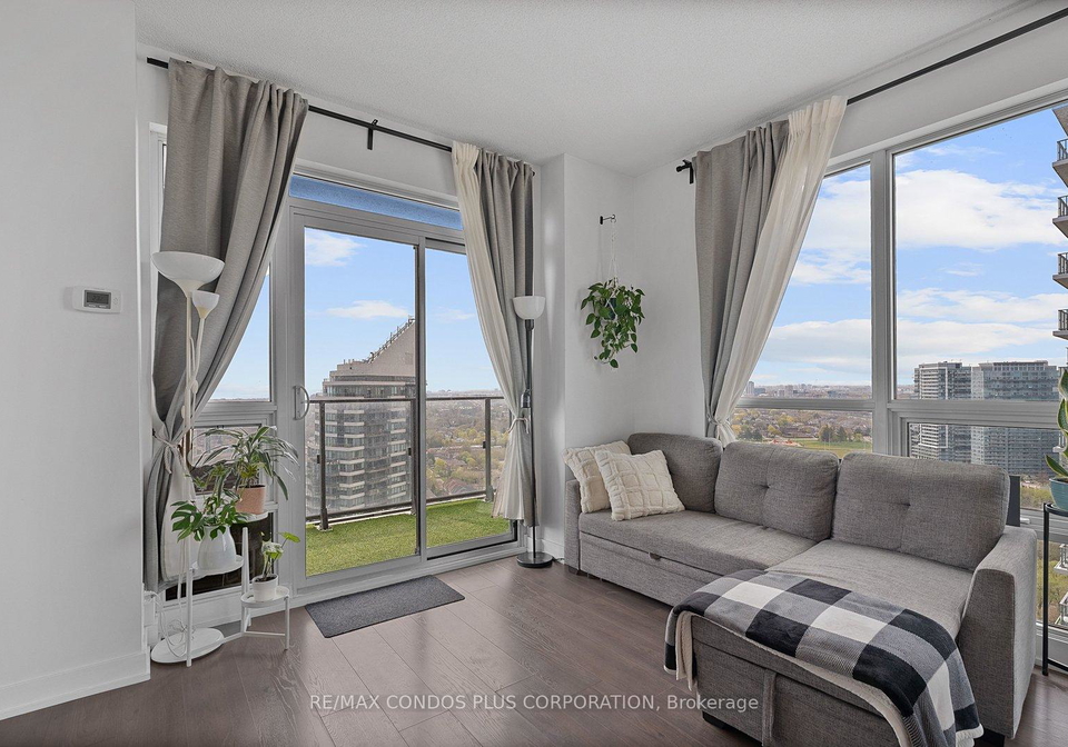 2212-lakeshore-boulevard-w-etobicoke-ontario-w13114348
