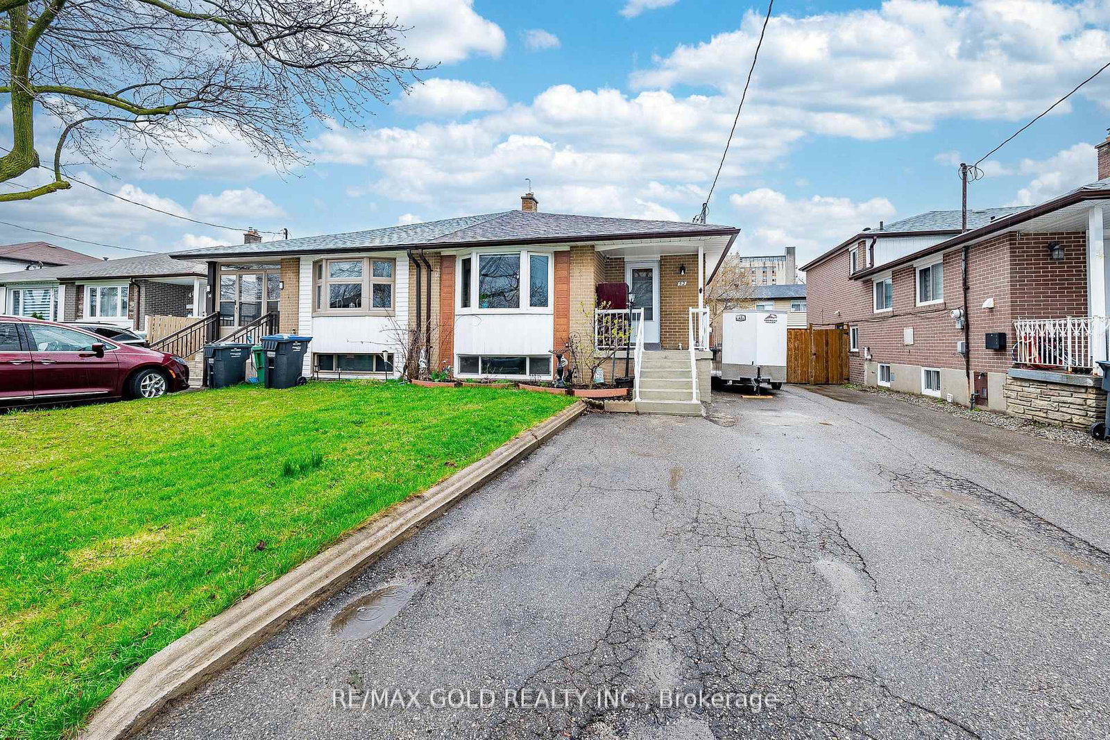 52-garfield-crescent-brampton-ontario-w13114438
