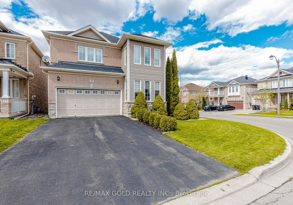 45-fishing-crescent-brampton-ontario-w13114506