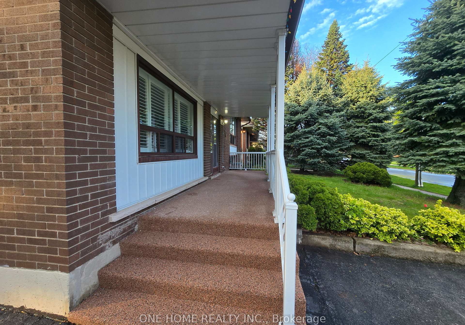 223-elmwood-road-oakville-ontario-w13114556