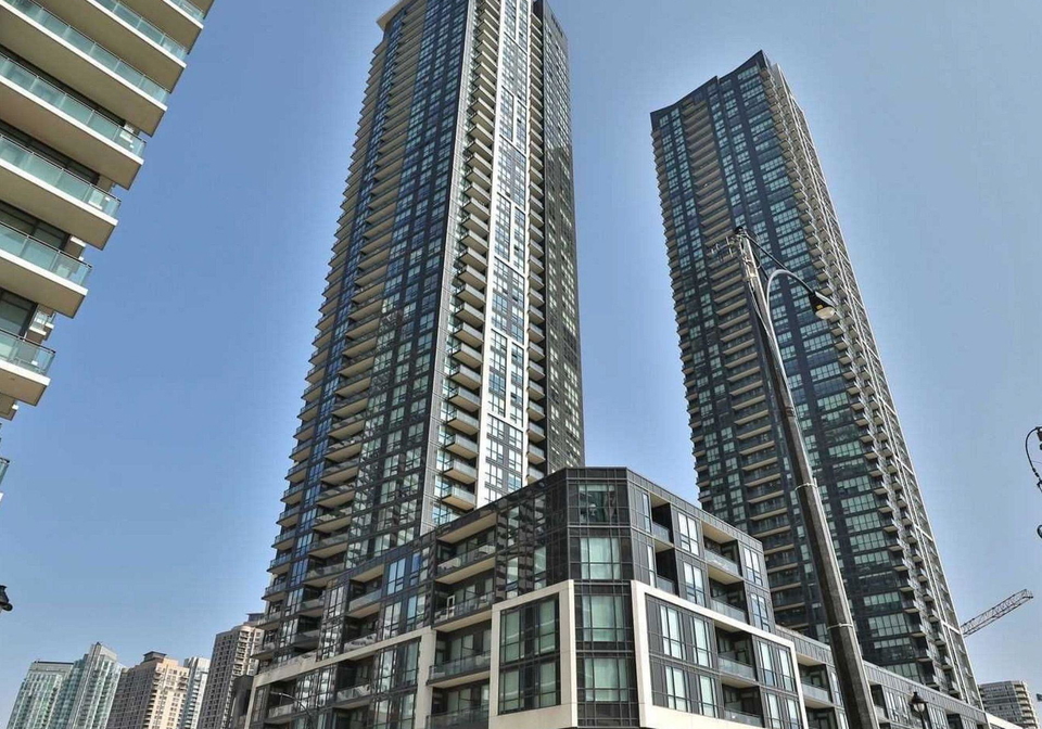 510-curran-place-mississauga-ontario-w13114666