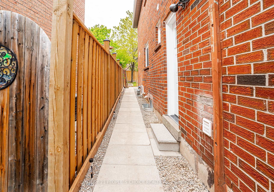 3476-kelso-crescent-mississauga-ontario-w13114852