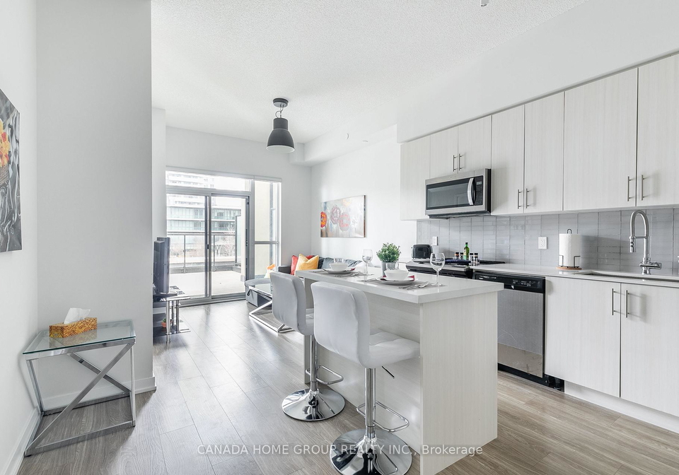4055-parkside-village-drive-mississauga-ontario-w13114908