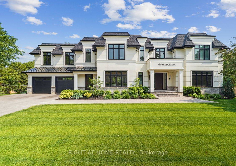 1260-braeside-drive-oakville-ontario-w13115110