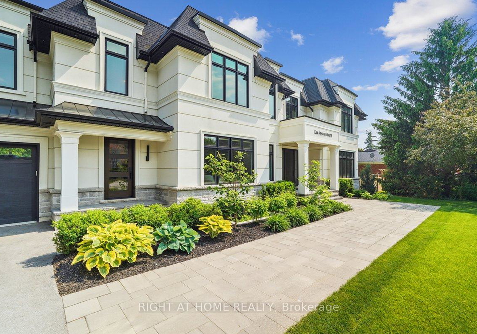 1260-braeside-drive-oakville-ontario-w13115110
