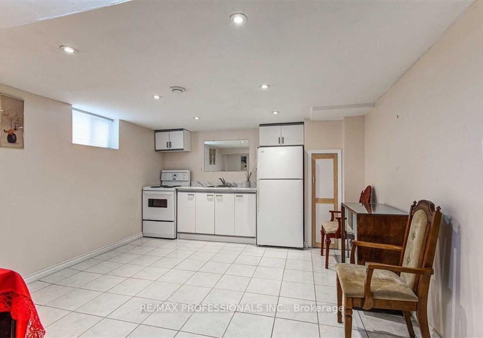 183-elmhurst-drive-etobicoke-ontario-w13115334