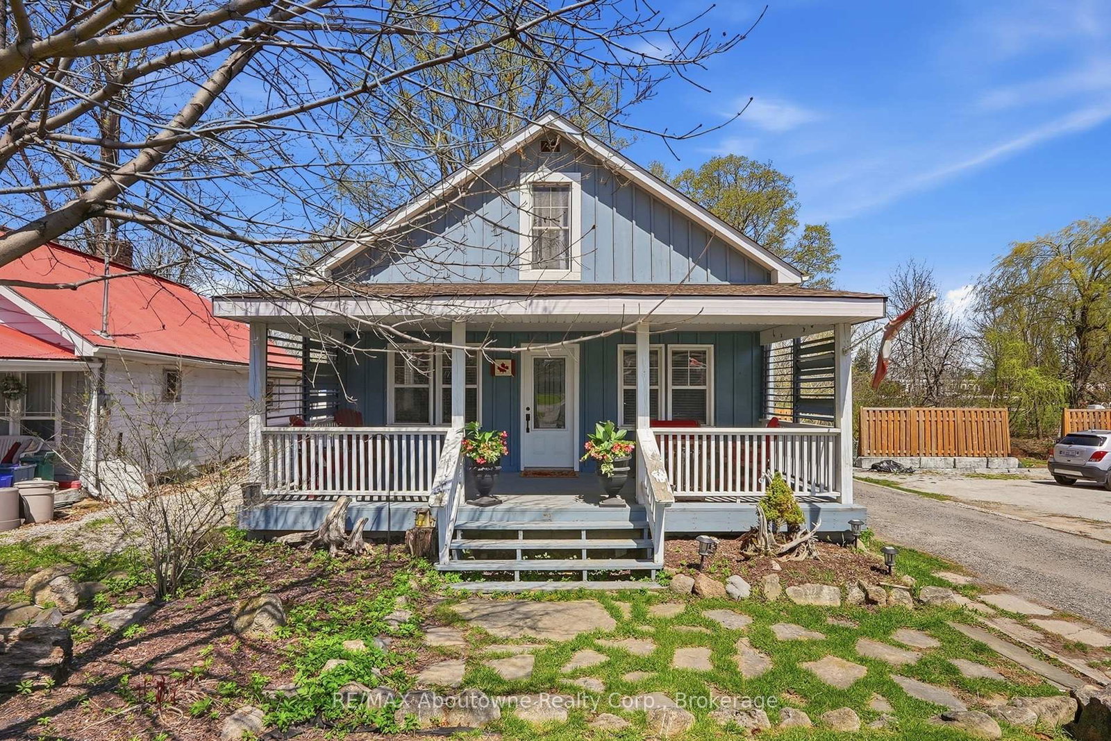 125-main-street-n-halton-hills-ontario-w13115428