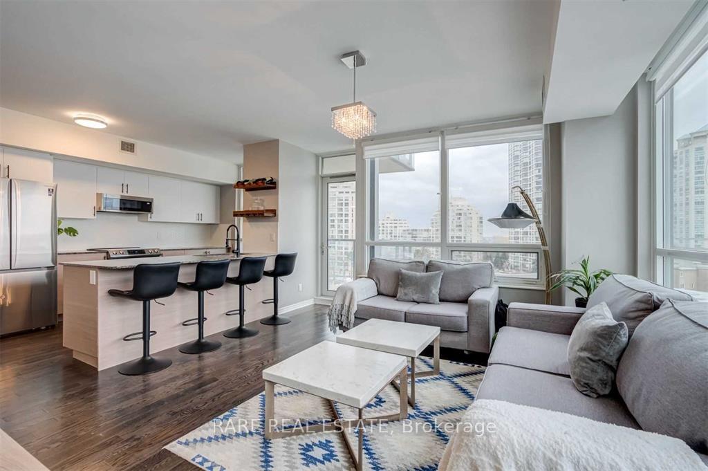 15-legion-road-etobicoke-ontario-w13115736