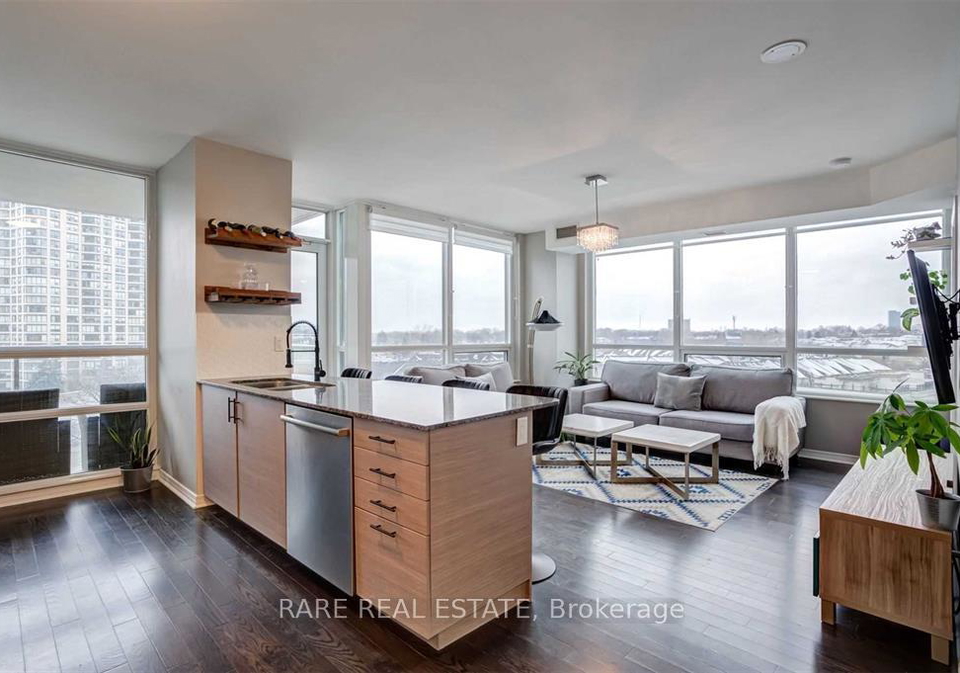 15-legion-road-etobicoke-ontario-w13115736