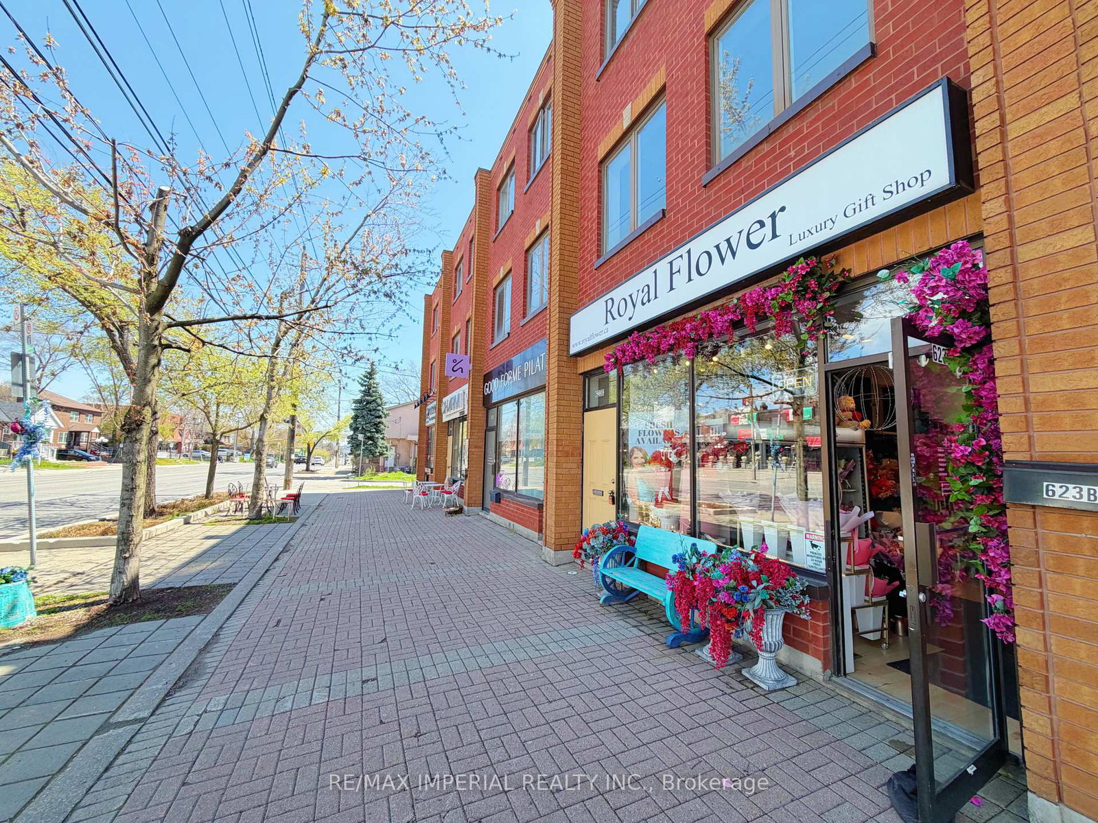 623-623a-the-queensway-etobicoke-ontario-w13116060