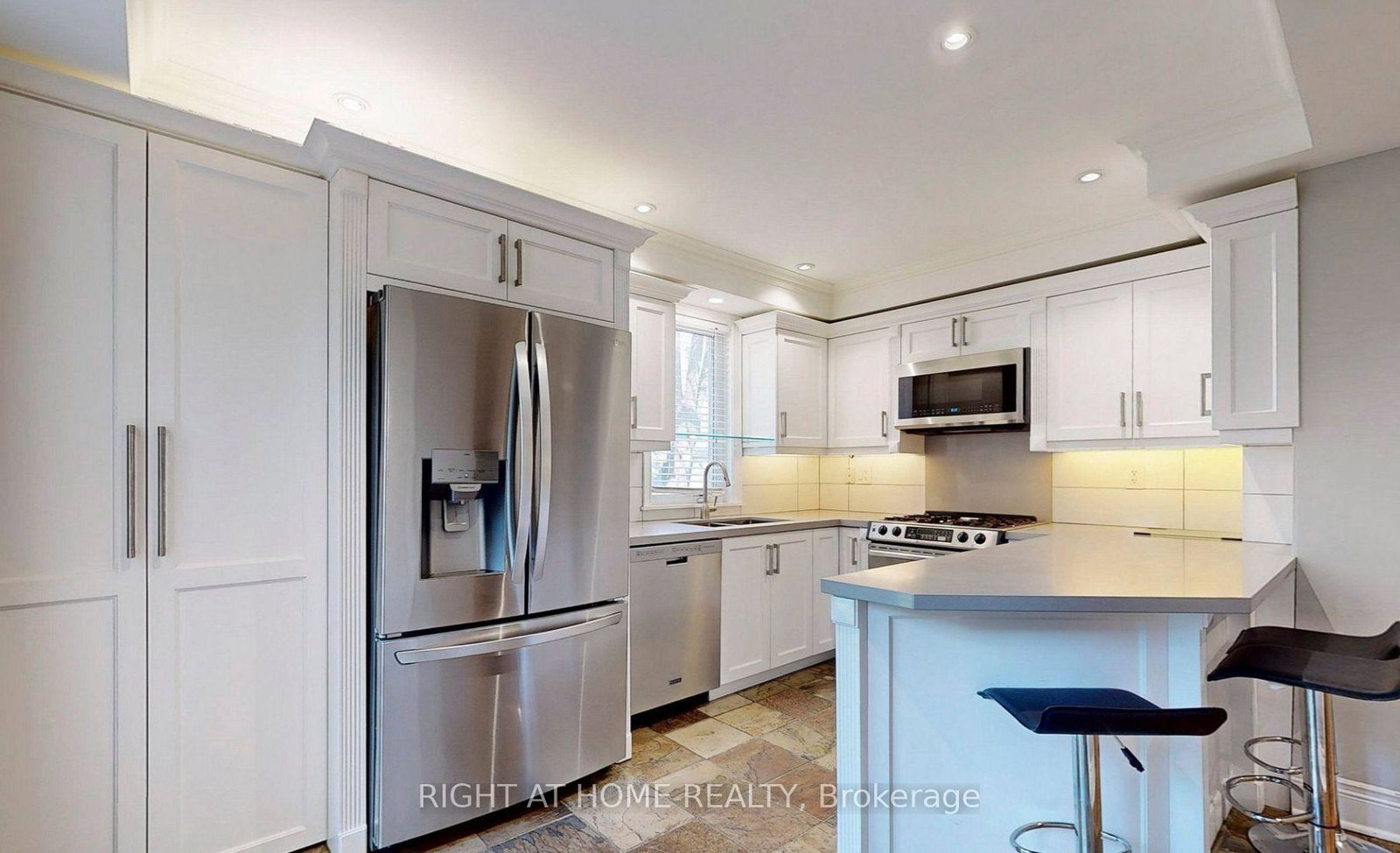 1186-royal-york-road-etobicoke-ontario-w13116116