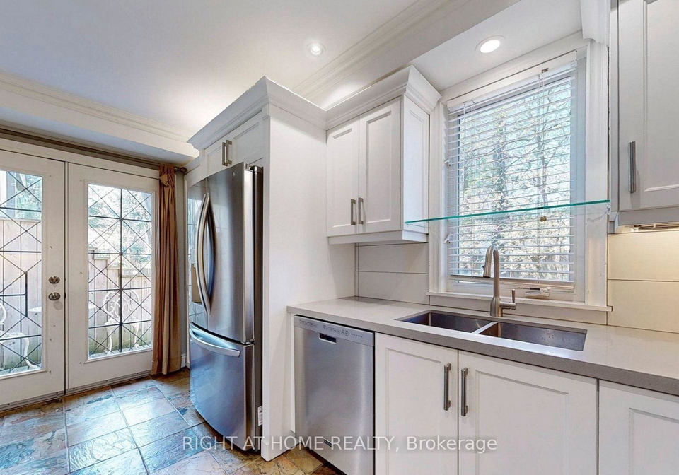 1186-royal-york-road-etobicoke-ontario-w13116116