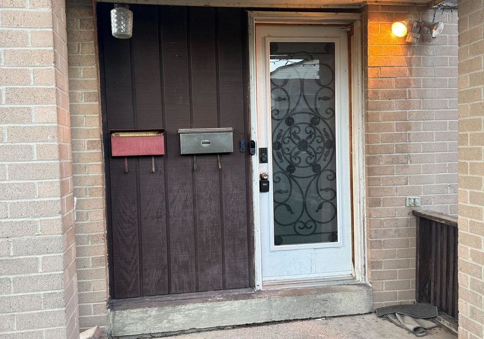 5-herron-place-brampton-ontario-w13116232