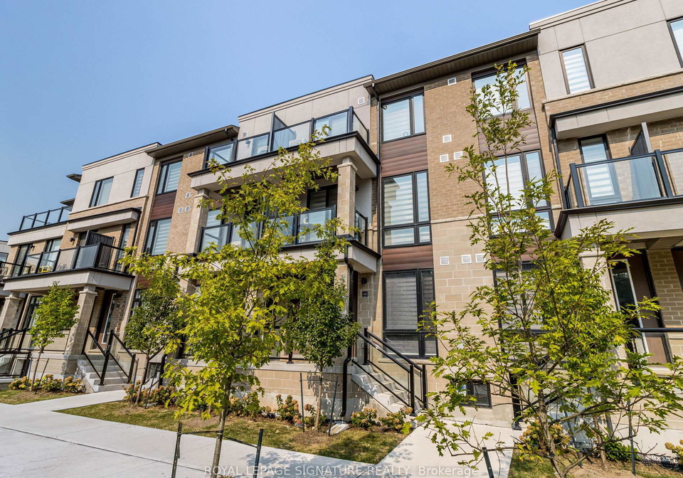 knotsberry-circle-brampton-ontario-w13116444
