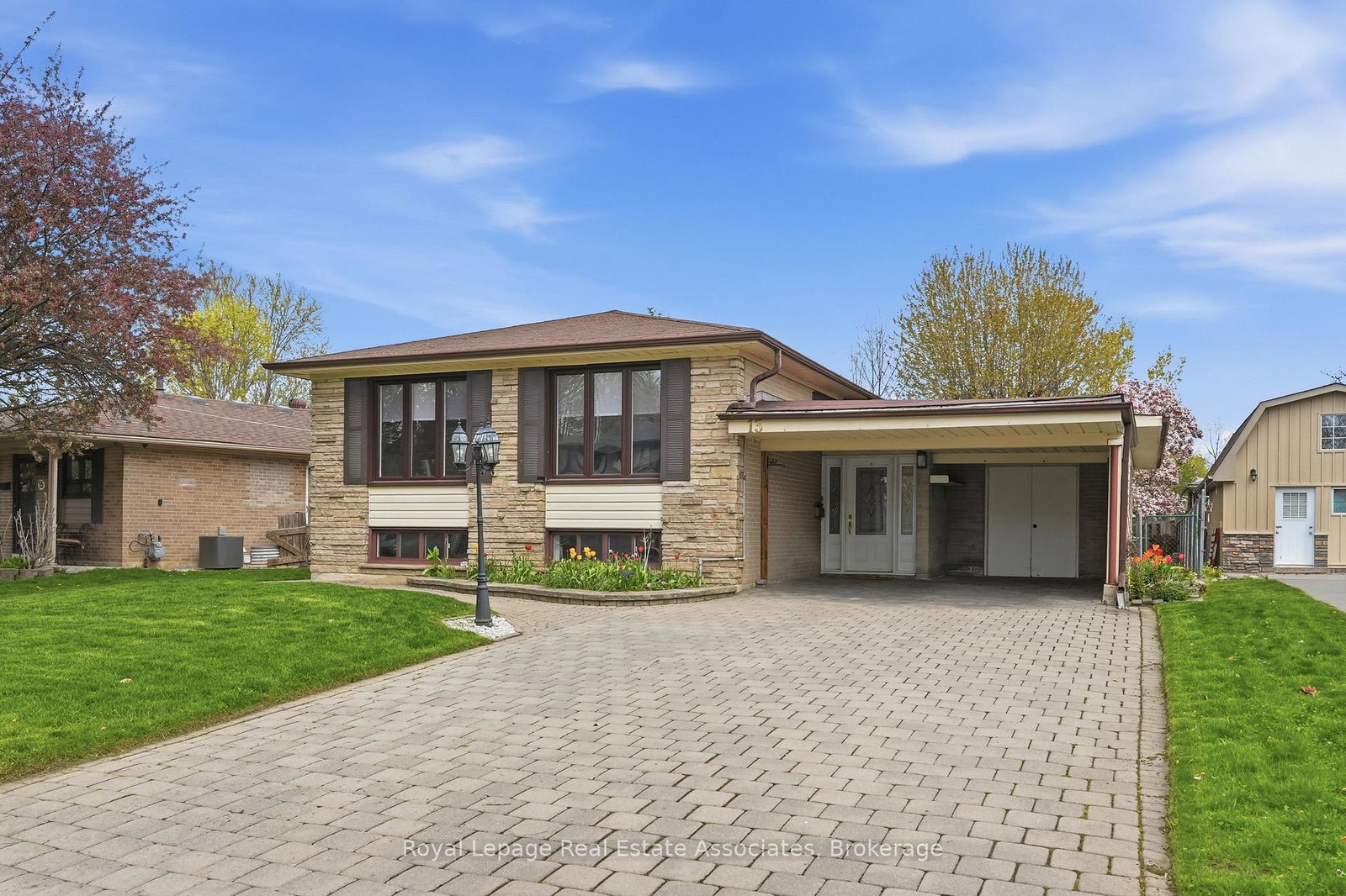13-ferndale-crescent-brampton-ontario-w13116622