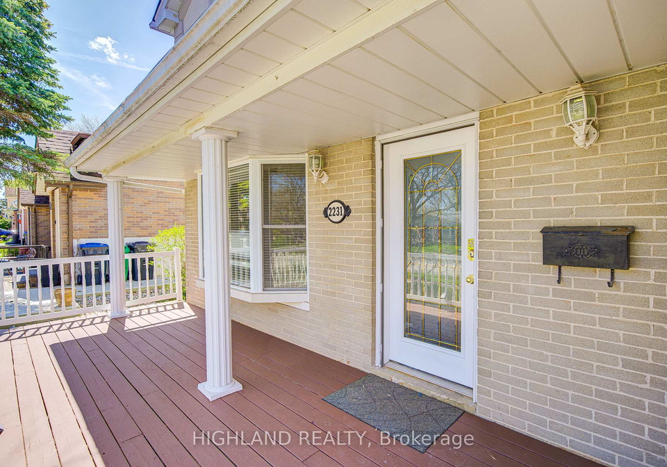 2231-buttonbush-crescent-mississauga-ontario-w13116880