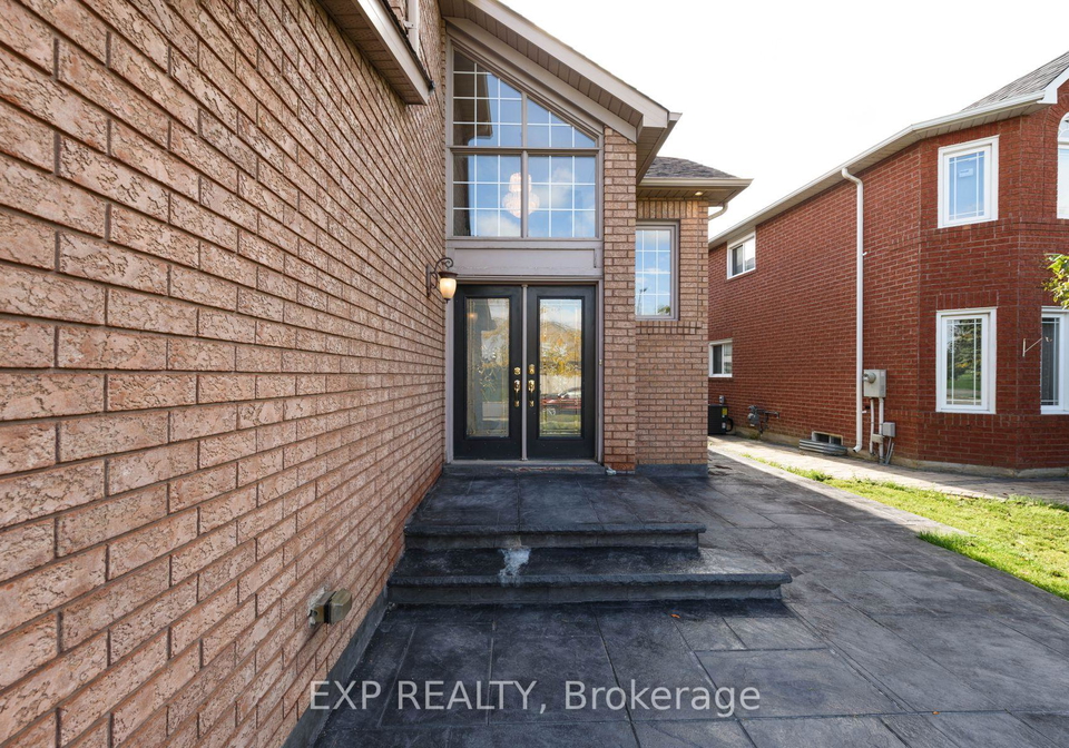7266-terragar-boulevard-mississauga-ontario-w13117268