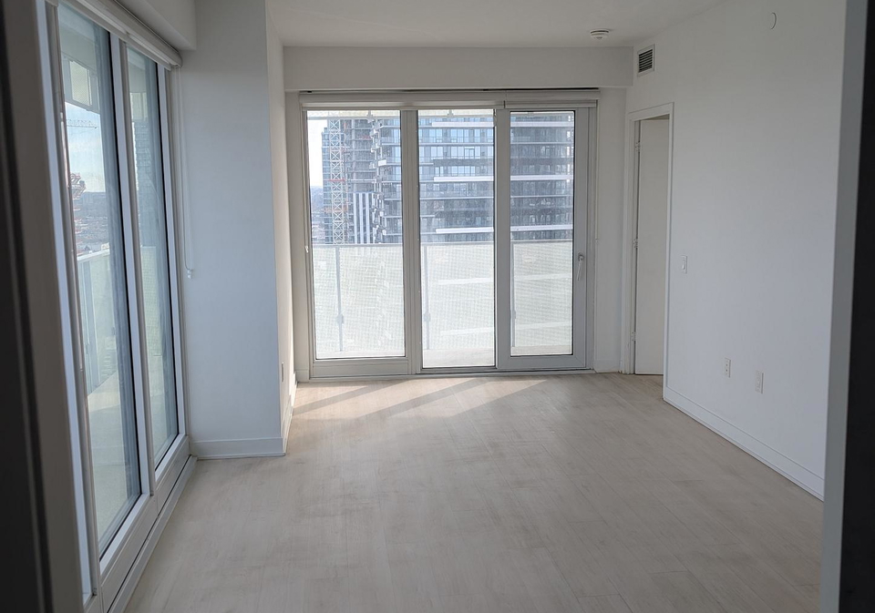 3900-confederation-parkway-mississauga-ontario-w13117320