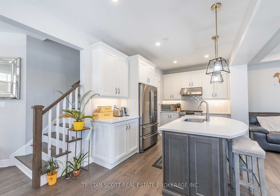 1208-leger-way-milton-ontario-w13117470