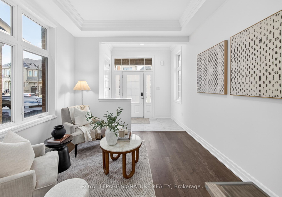 1493-ford-strathy-crescent-oakville-ontario-w13117586