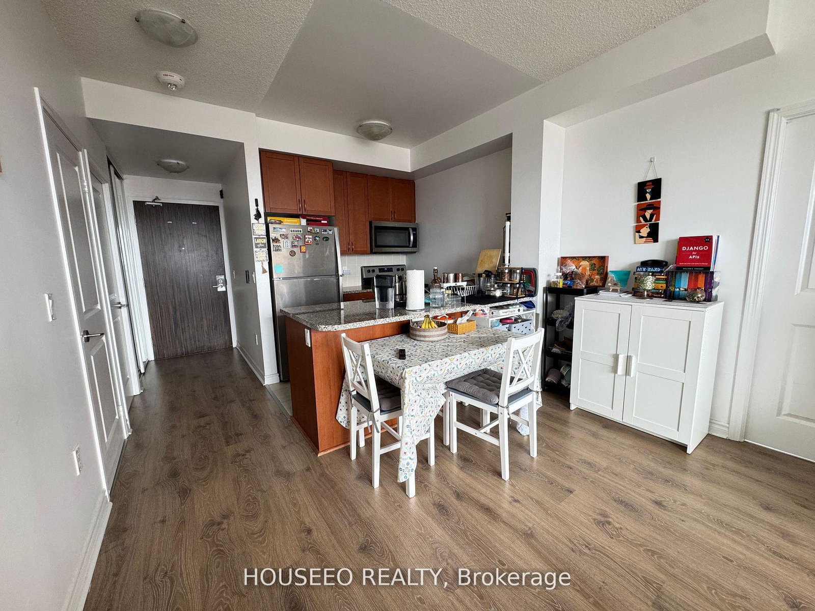 349-w-rathburn-road-w-mississauga-ontario-w13117610