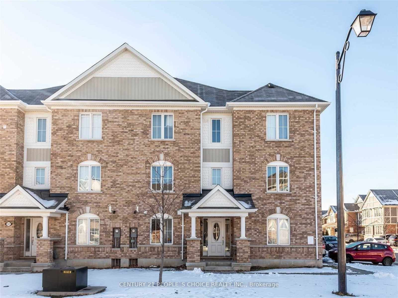 1531-gainer-crescent-milton-ontario-w13117708