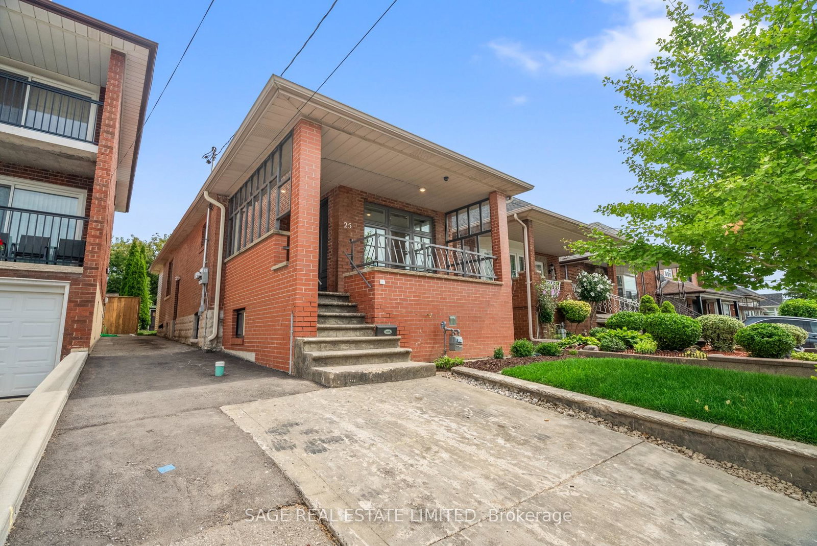 25-chamberlain-avenue-north-york-ontario-w13117844