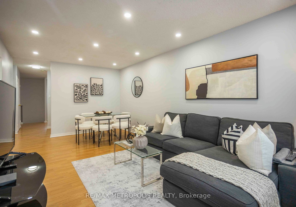 2170-bromsgrove-road-mississauga-ontario-w13117910
