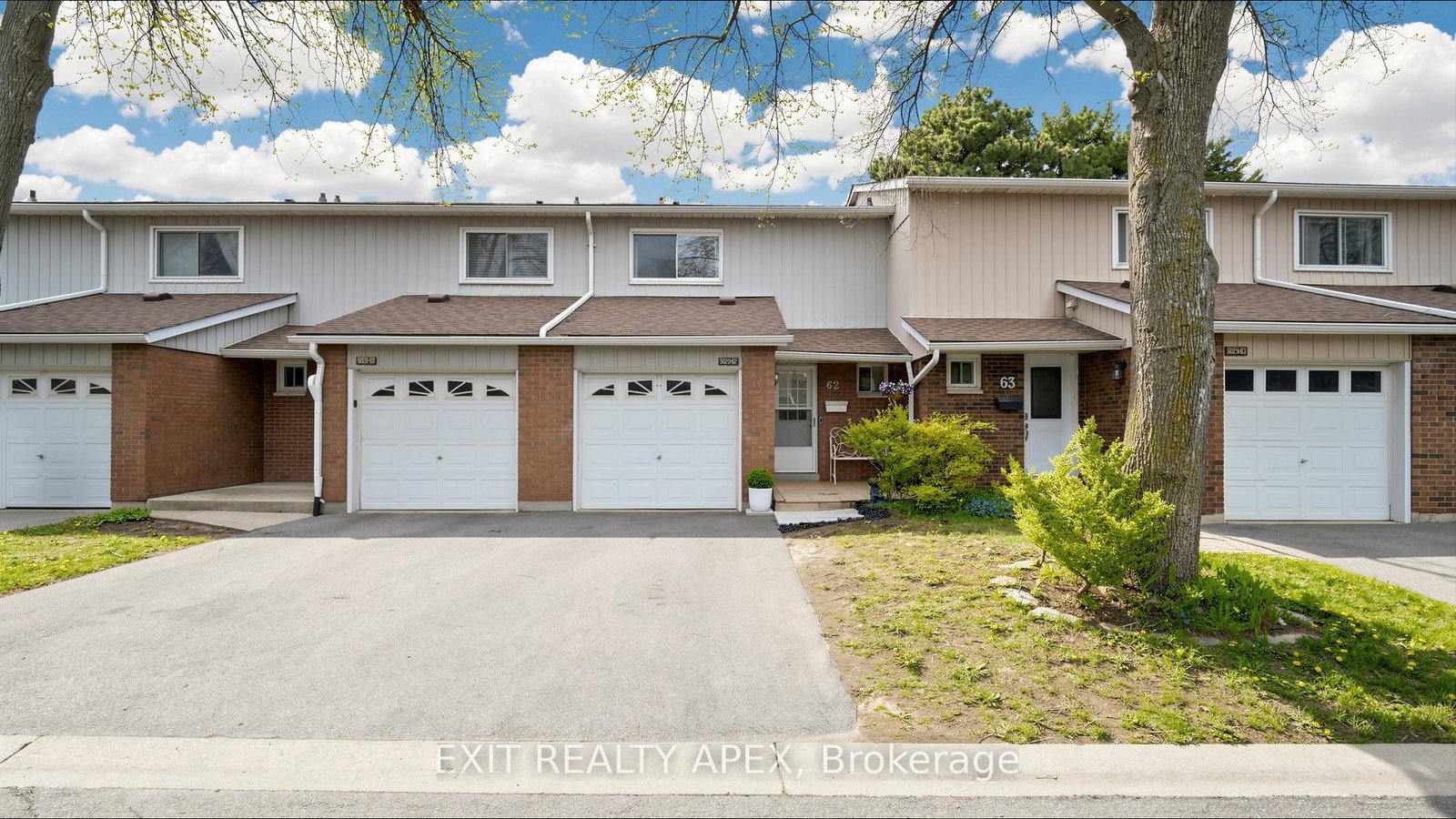 5029-pinedale-avenue-burlington-ontario-w13118026