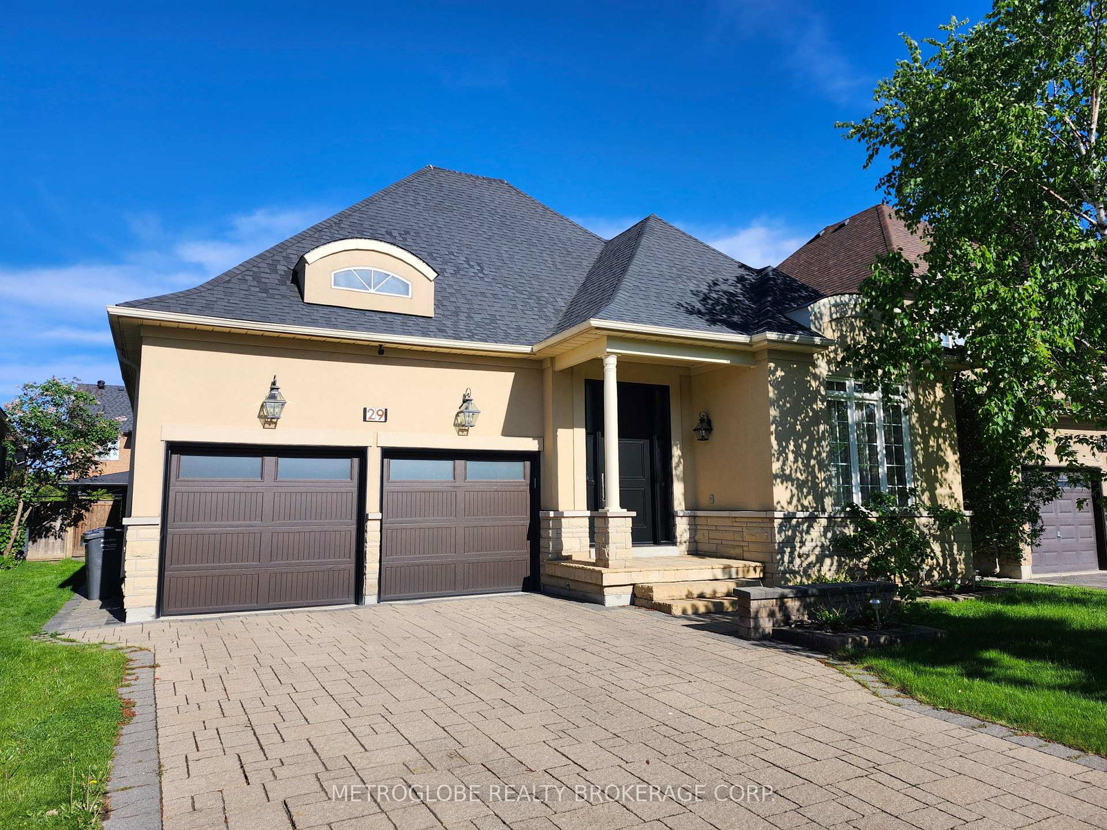 29-fontainebleu-road-brampton-ontario-w13118394
