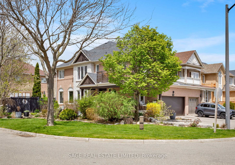 1463-daventry-court-mississauga-ontario-w13118882