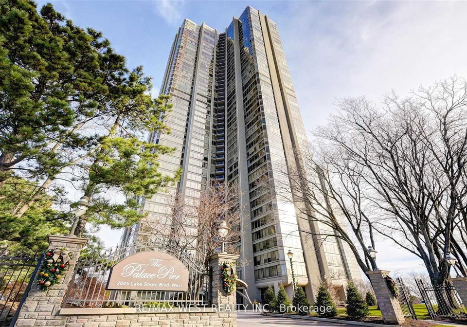 2045-lake-shore-boulevard-w-etobicoke-ontario-w13119068