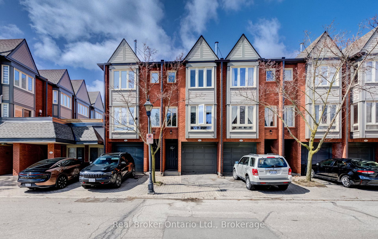 895-maple-avenue-burlington-ontario-w13119134