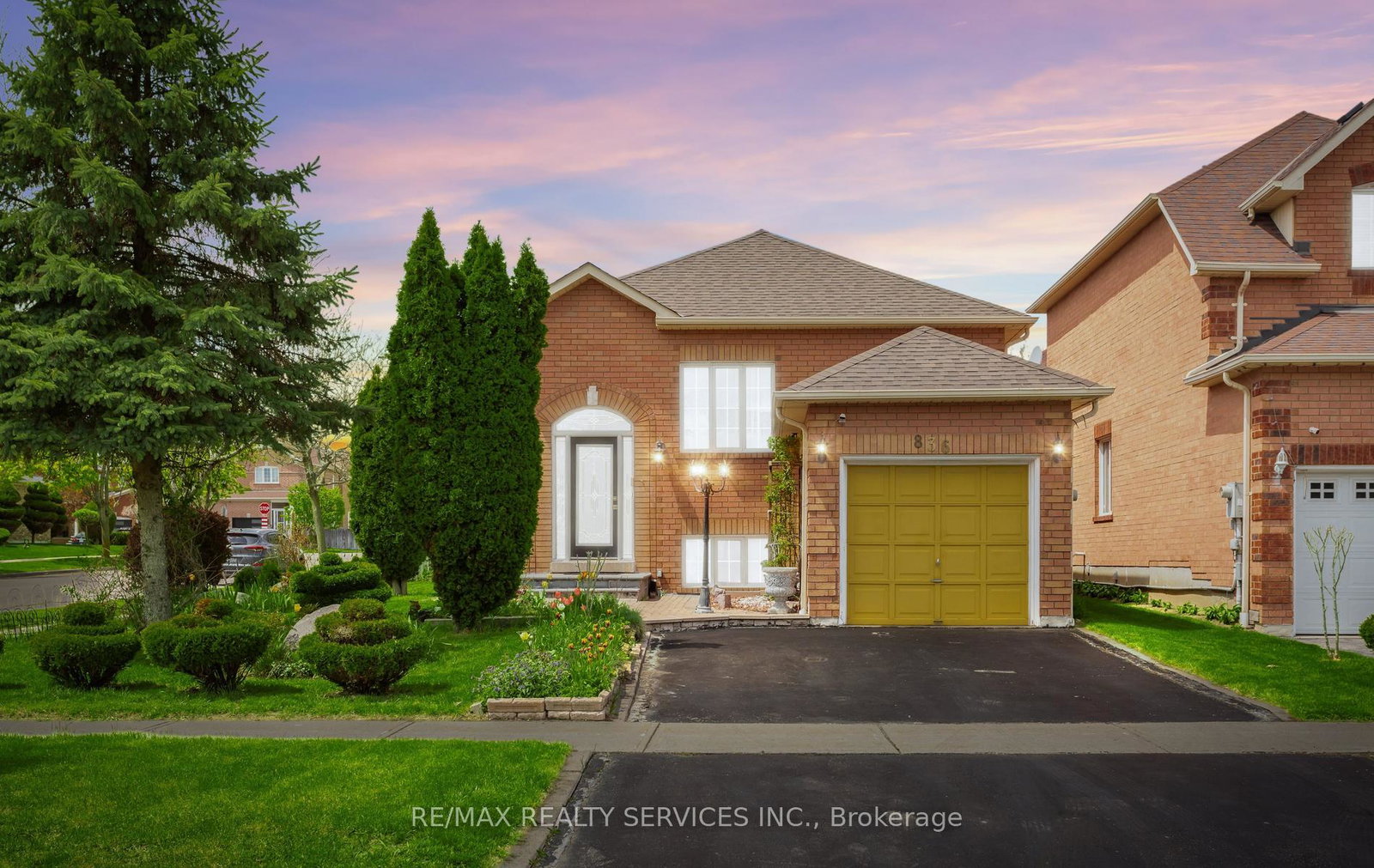 836-avocado-crescent-mississauga-ontario-w13119166