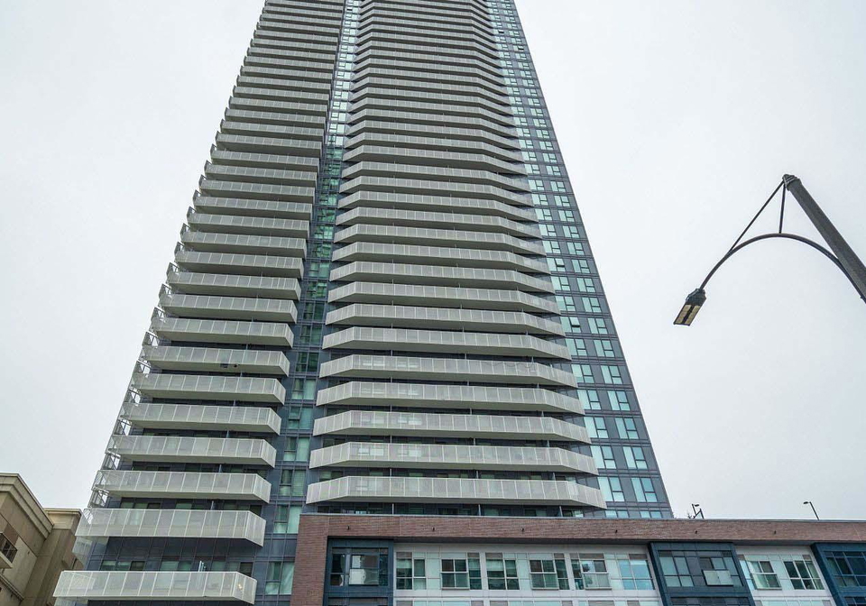 4065-confederation-parkway-se-mississauga-ontario-w13119350