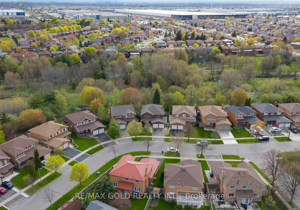 26-dundalk-crescent-brampton-ontario-w13119634