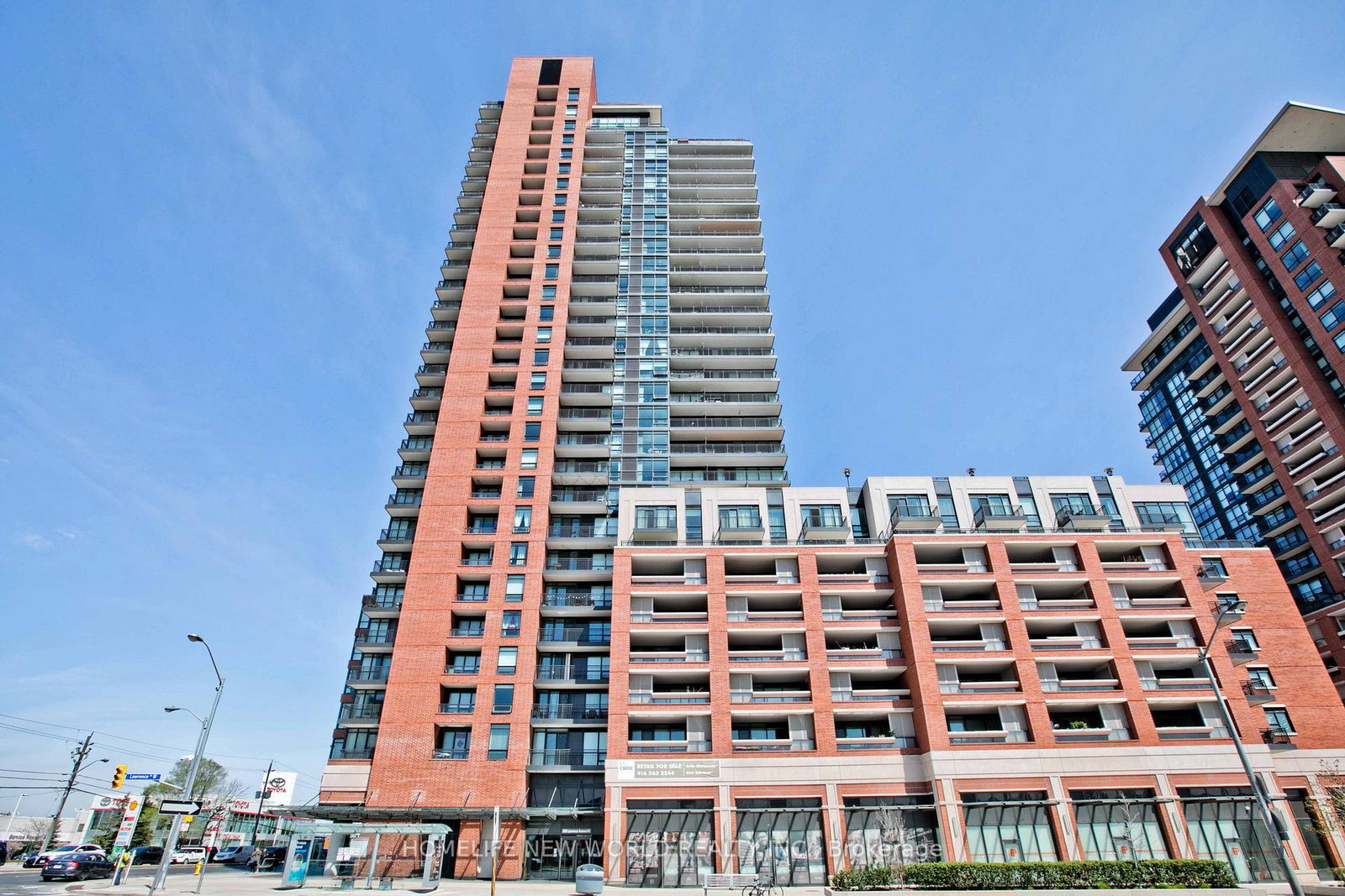 830-lawrence-avenue-w-north-york-ontario-w13119946
