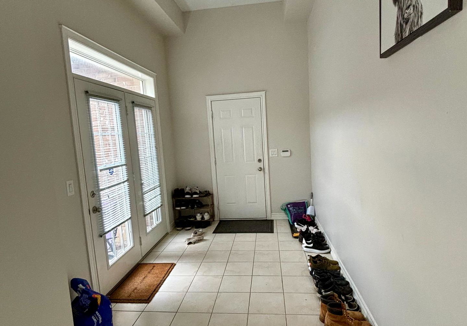 3089-neyagawa-boulevard-oakville-ontario-w13119962