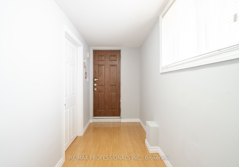 35a-bowie-avenue-north-york-ontario-w13120300