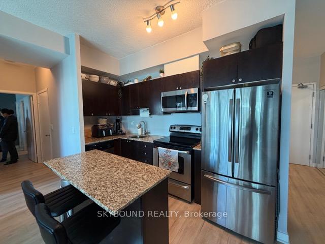 155-legion-road-n-etobicoke-ontario-w13120482